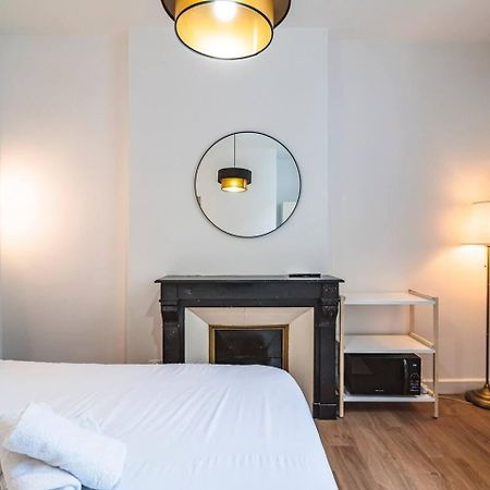 Pink, Appartement En Plein Coeur De Reims Exterior foto